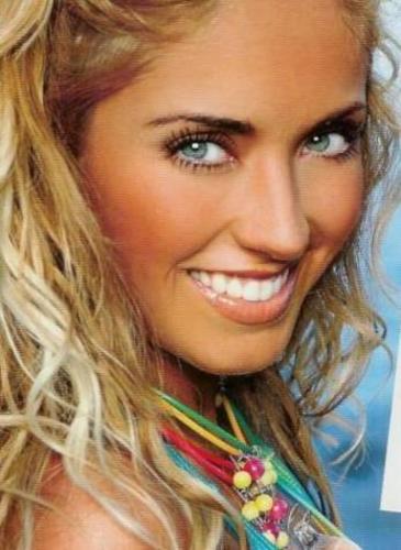 anahi109da5.jpg